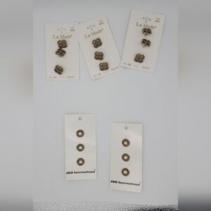 La Mode and JHB International Button Set